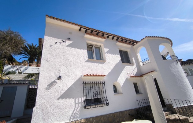 Resale - Villa - Benissa - La Fustera