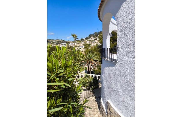 Resale - Villa - Benissa - La Fustera