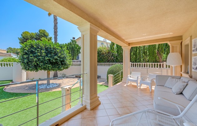 Resale - Villa - Benissa