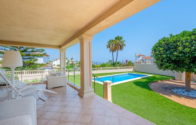 Resale - Villa - Benissa