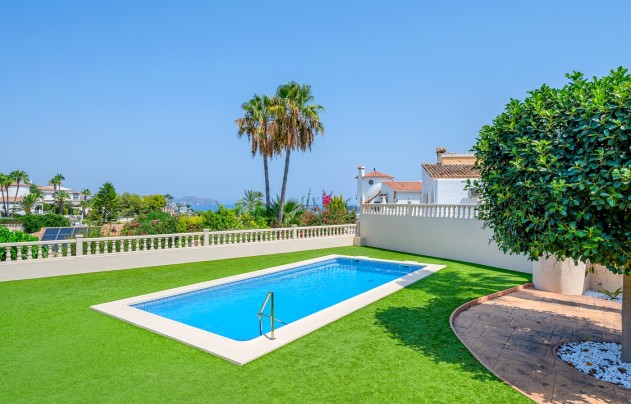 Resale - Villa - Benissa