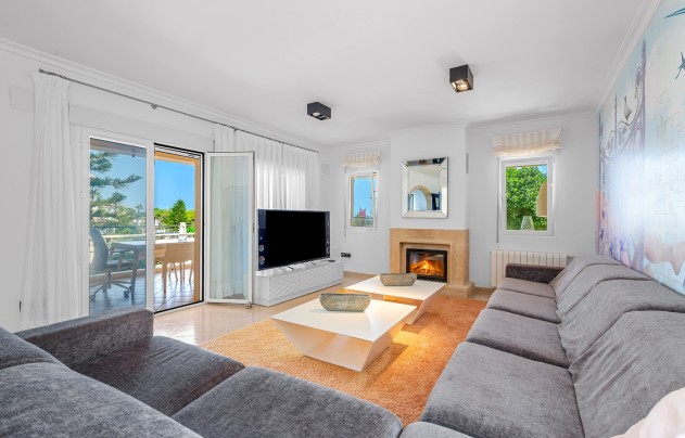 Resale - Villa - Benissa