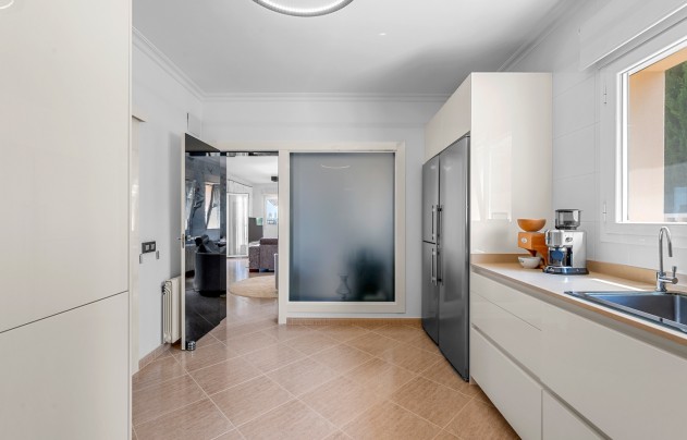 Resale - Villa - Benissa