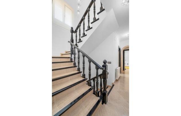 Resale - Villa - Benissa