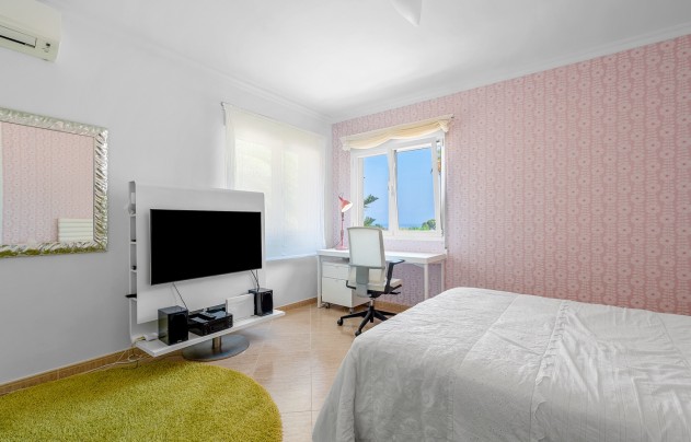 Resale - Villa - Benissa