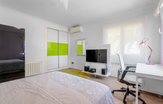 Resale - Villa - Benissa