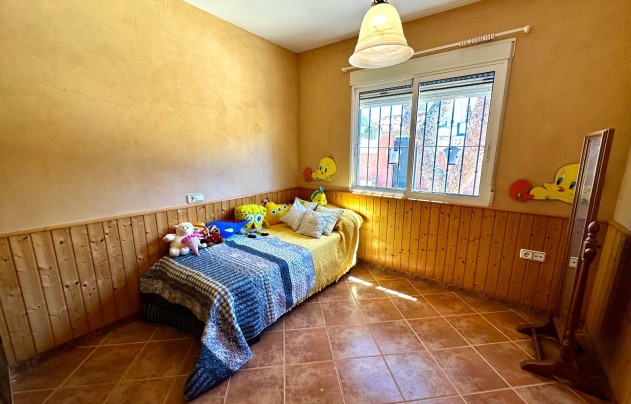 Resale - Villa - San Miguel de Salinas - Ciudad de las comunicaciones