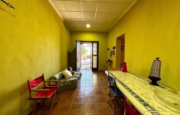 Resale - Villa - San Miguel de Salinas - Ciudad de las comunicaciones