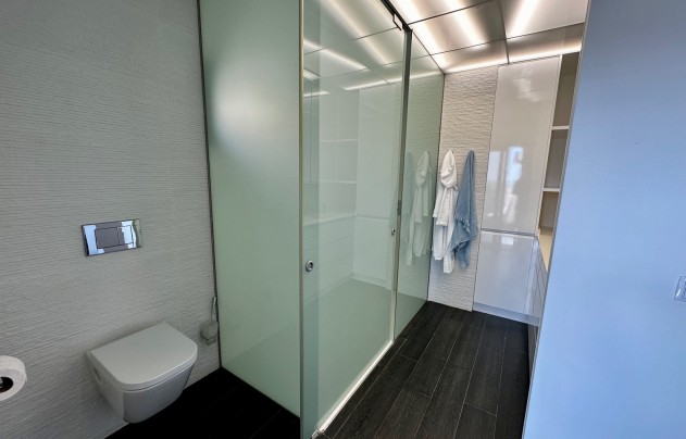 Resale - Apartment - Guardamar del Segura