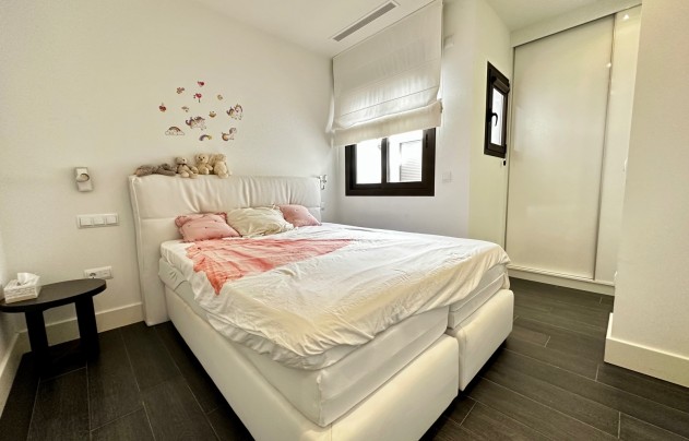 Resale - Apartment - Guardamar del Segura