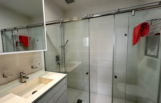 Resale - Apartment - Guardamar del Segura