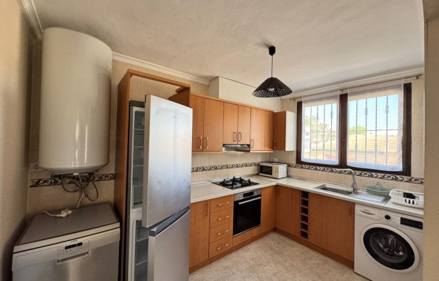 Resale - House - Punta Prima