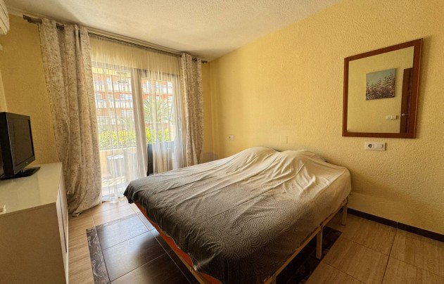 Resale - House - Punta Prima