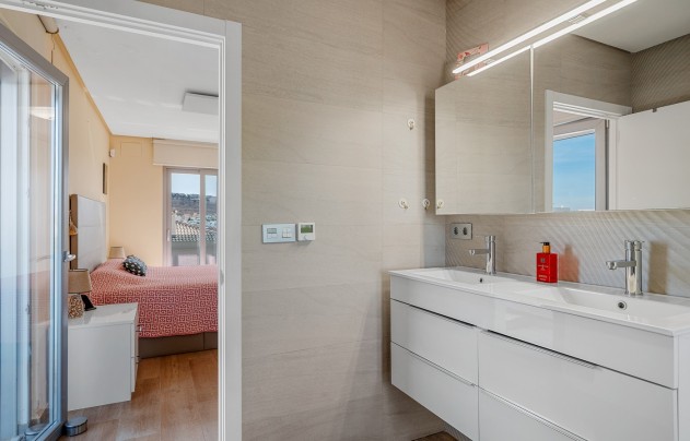 Herverkoop - Villa - Benijofar