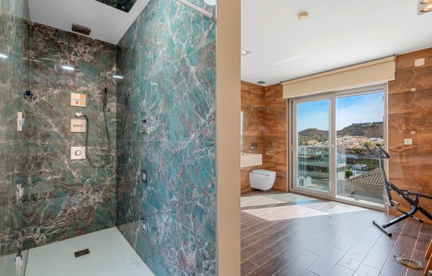 Herverkoop - Villa - Benijofar