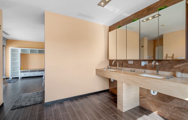 Herverkoop - Villa - Benijofar