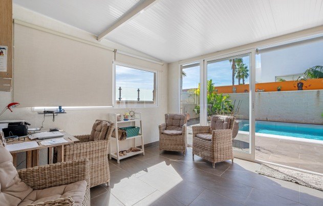 Herverkoop - Villa - Benijofar