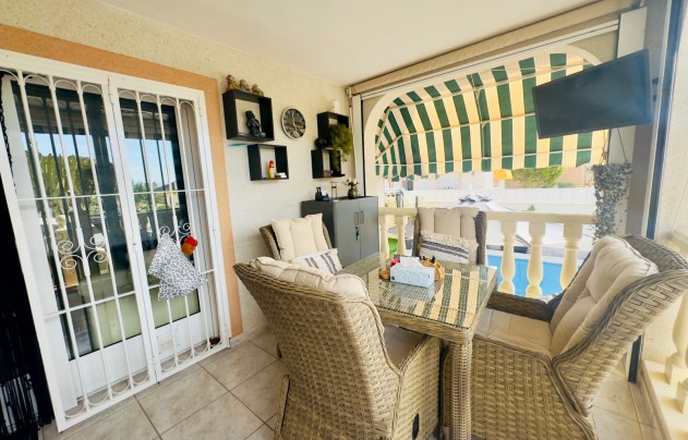 Resale - Villa - Benijofar