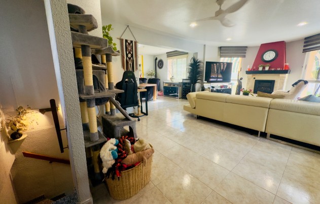 Resale - Villa - Benijofar