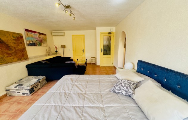 Resale - Villa - Benijofar