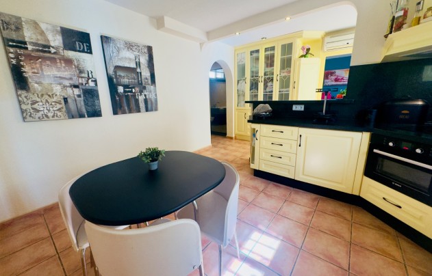 Resale - Villa - Benijofar