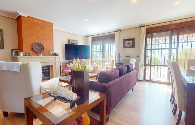 Resale - Villa - Aguilas