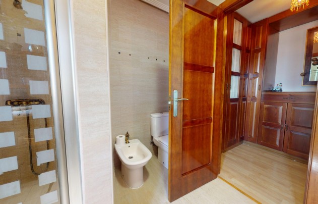 Resale - Villa - Aguilas