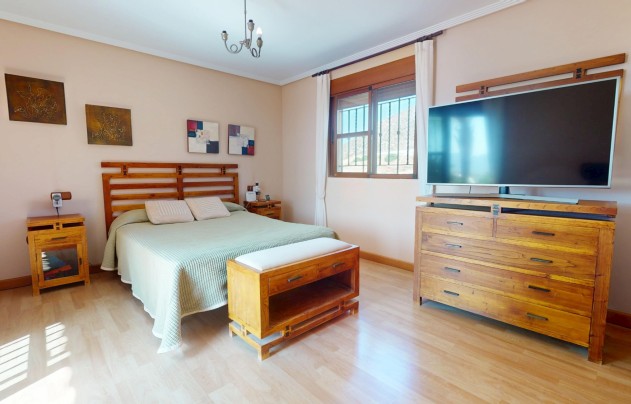 Resale - Villa - Aguilas