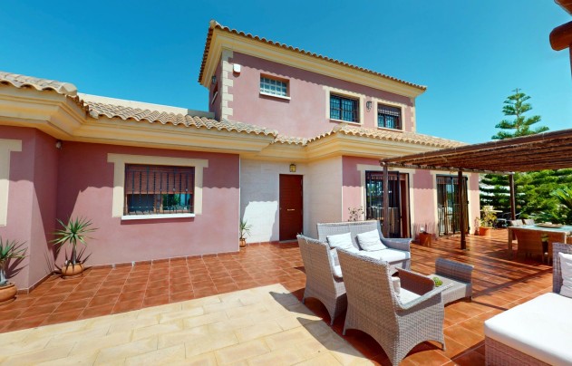 Resale - Villa - Aguilas
