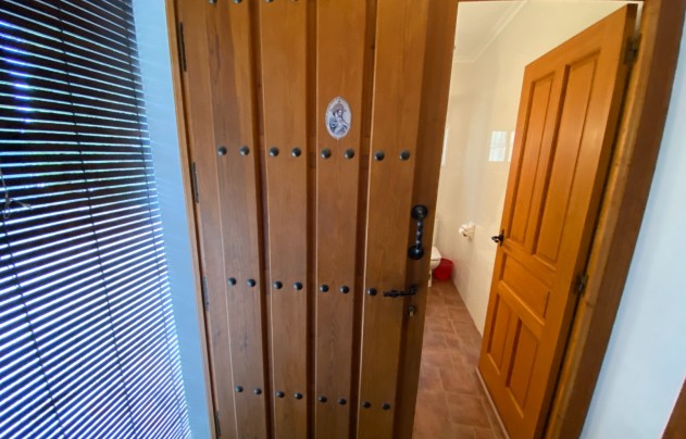 Reventa - Villa - Sax