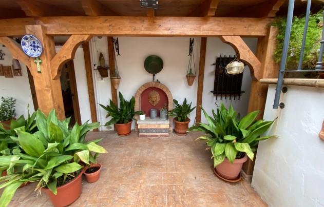 Reventa - Villa - Sax