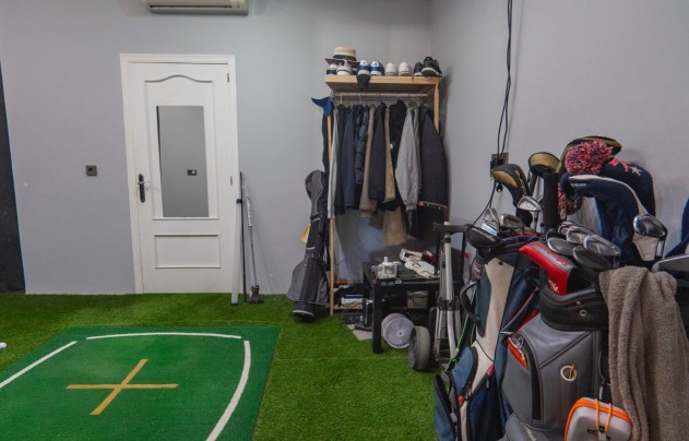 Resale - Villa - Heredades - Heradades