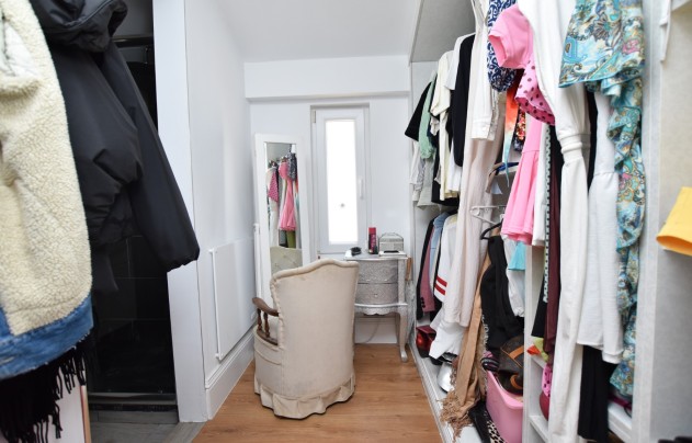 Resale - Villa - Heredades - Heradades