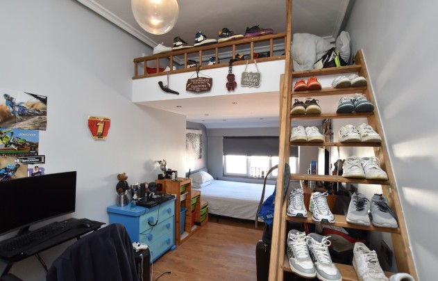 Resale - Villa - Heredades - Heradades