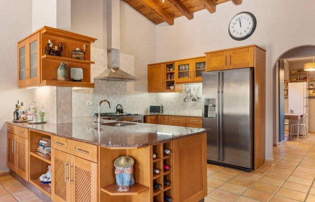 Resale - Villa - Catral