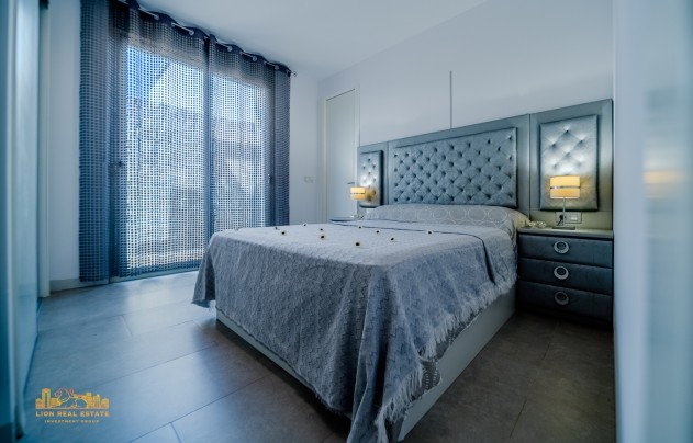 Resale - Villa - Orihuela Costa - Villamartín