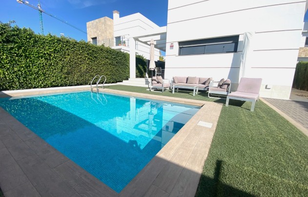 Resale - Villa - Ciudad Quesada - Doña Pepa