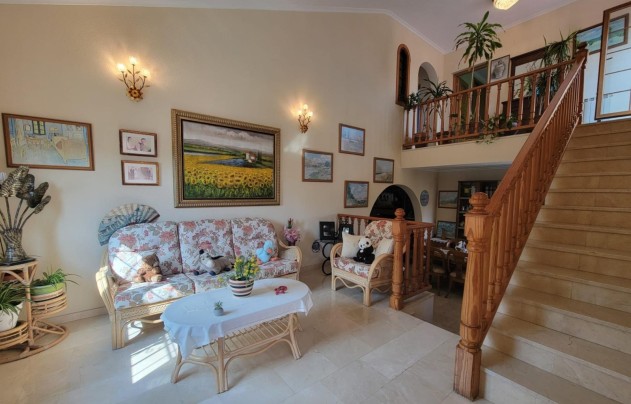 Resale - Villa - Torrevieja - Aguas Nuevas