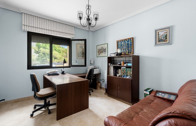 Resale - Villa - Alicante - Rebolledo