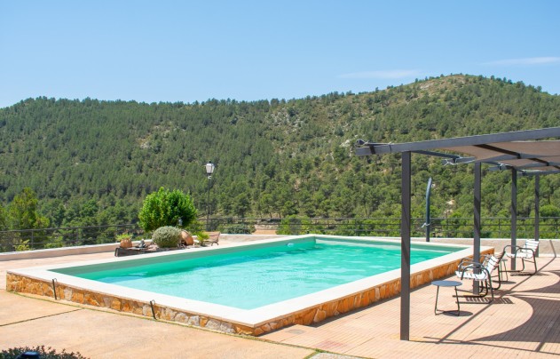 Reventa - Villa - Onil