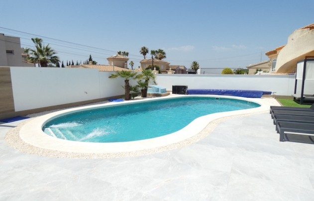 Resale - Villa - Ciudad Quesada