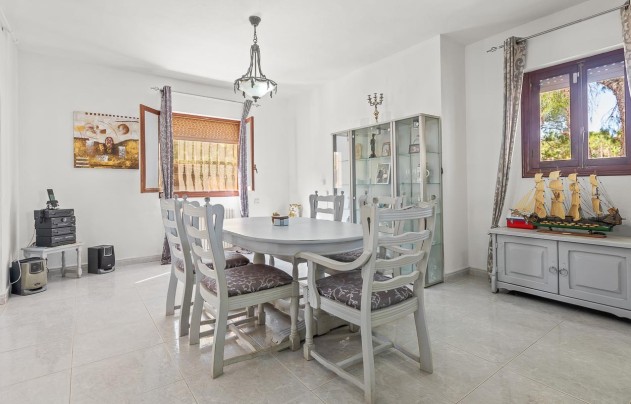 Resale - Villa - Villamartín - Res. Las Filipinas