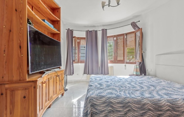 Resale - Villa - Villamartín - Res. Las Filipinas