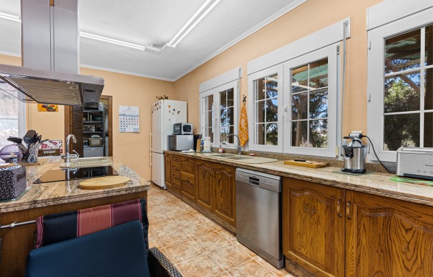 Resale - Villa - El Altet - San Francisco de Asis