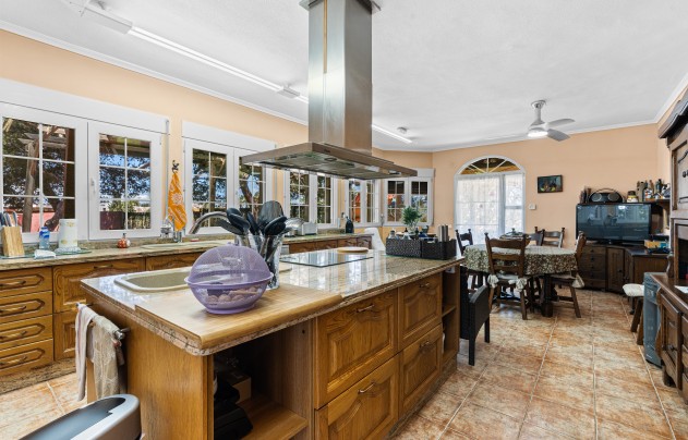 Resale - Villa - El Altet - San Francisco de Asis