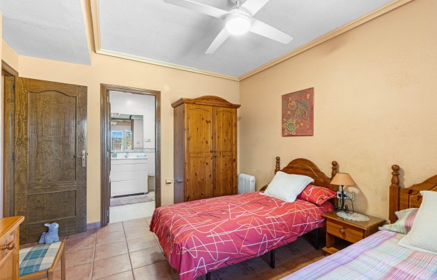 Resale - Villa - El Altet - San Francisco de Asis