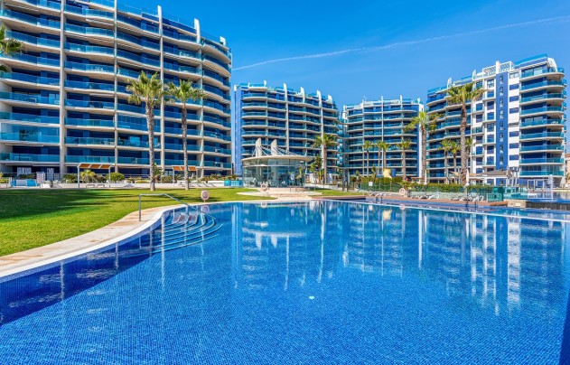 Resale - Apartment - Torrevieja - Punta Prima