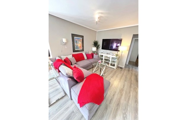 Resale - Villa - Ciudad Quesada