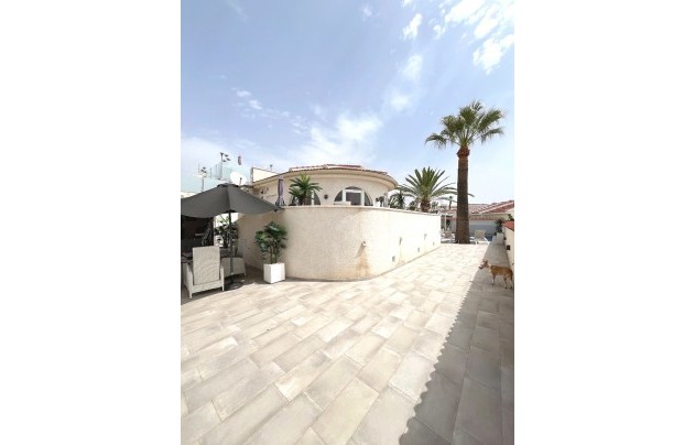 Resale - Villa - Ciudad Quesada