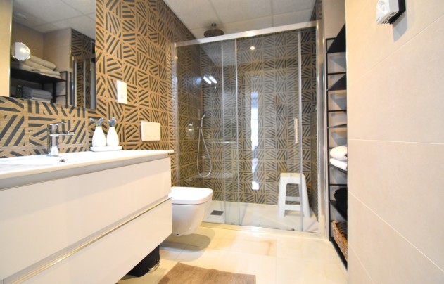 Resale - Apartment - Orihuela Costa - Playa Flamenca